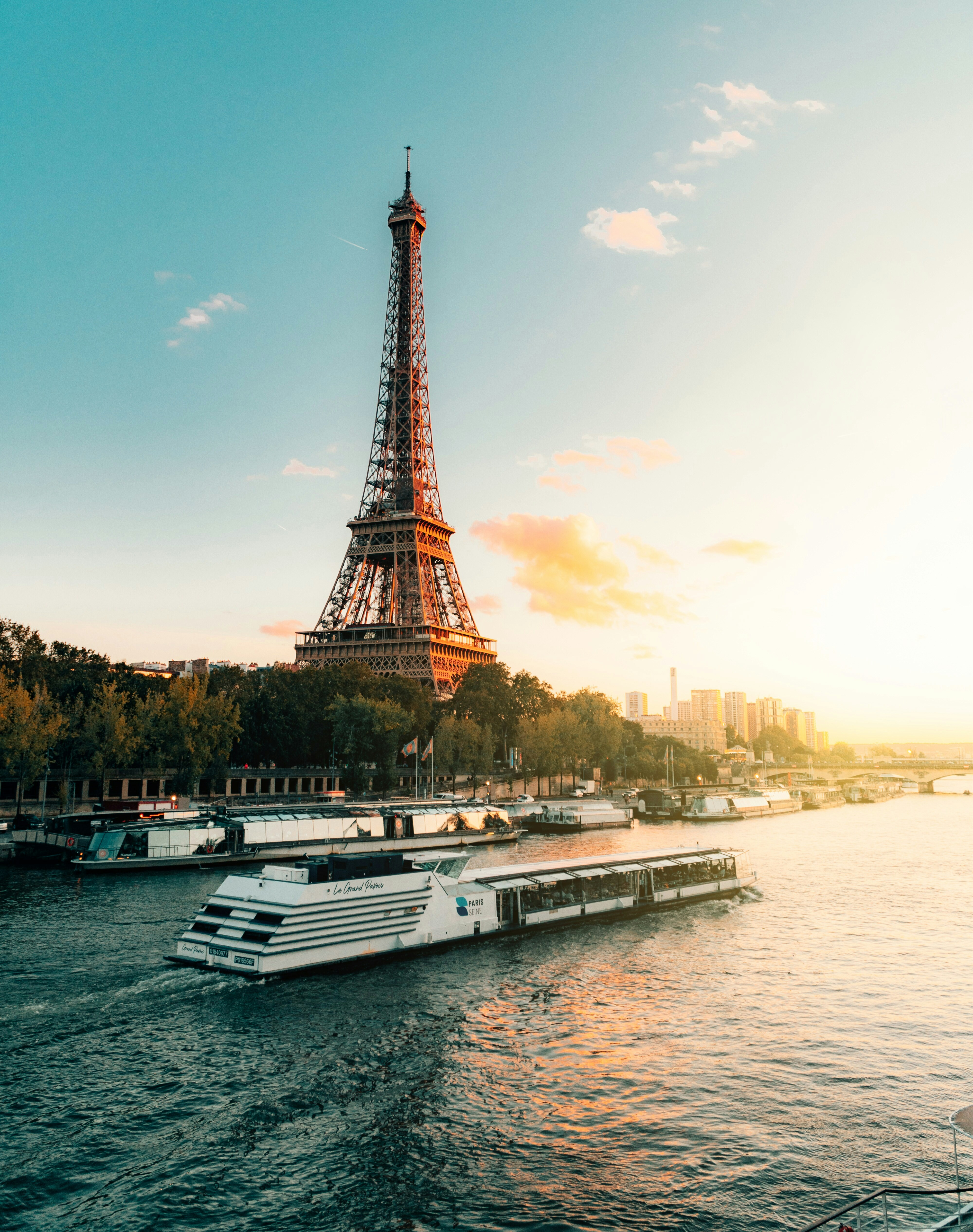 River cruise past the Eiffel Tower, Paris